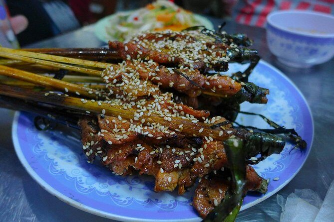 Hoi An Street Food Tour- Eat Like A Local - The Sum Up