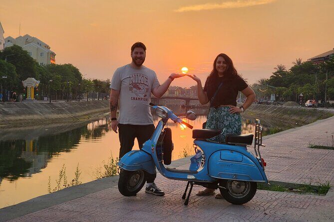 HOI AN Sunset Food Tour - Night Market - Lantern Streets - Exploring the HOI AN Sunset Food Tour – Night Market – Lantern Streets