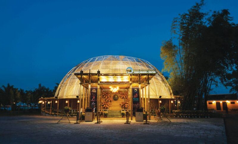 Hoi An: Teh Dar Vietnamese Bamboo Circus at Lune Center - Ticketing and Practicalities