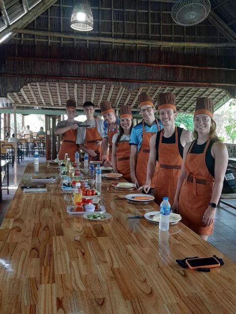 Hoi An : Traditional Cooking Class w Optional Lantern Making - Key Points