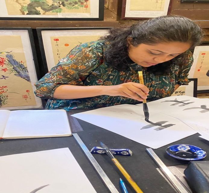 Hoi An: Traditional Vietnamese Calligraphy Class in Oldtown - The Bottom Line