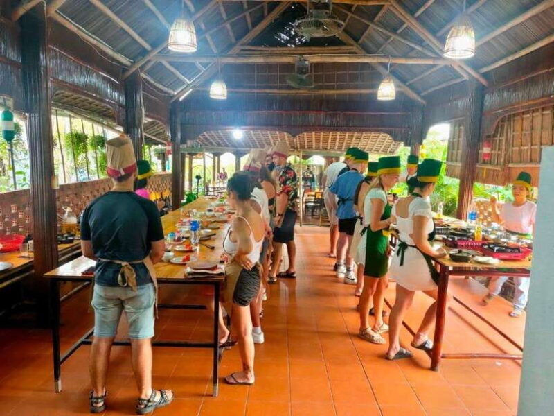 Hoi An : Vietnamese Cooking Class with Hotel Pickup - The Breakdown of the Itinerary