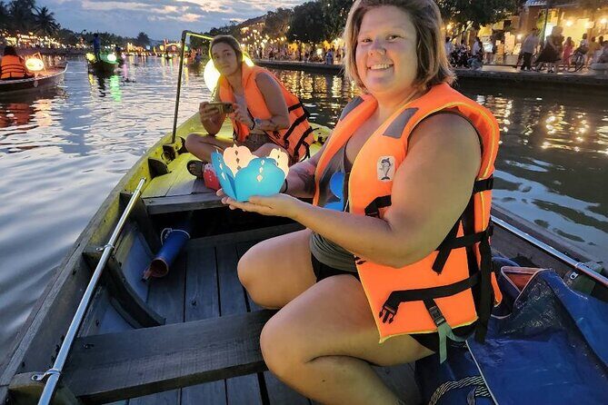 Hoi An walking City- Night Market -Riverboat Ride (4-5 Hours) - What Sets This Tour Apart?