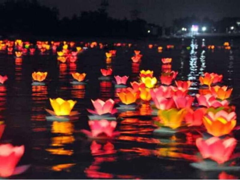 Hoi An:Traditional Boat Ride with Lantern Release Experience - A Detailed Look at the Experience