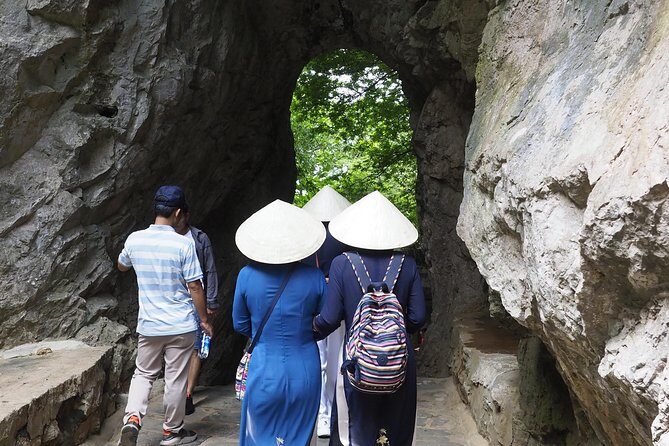 Hoian coconut basket boat ride & marble sculptor from Danang city - FAQ