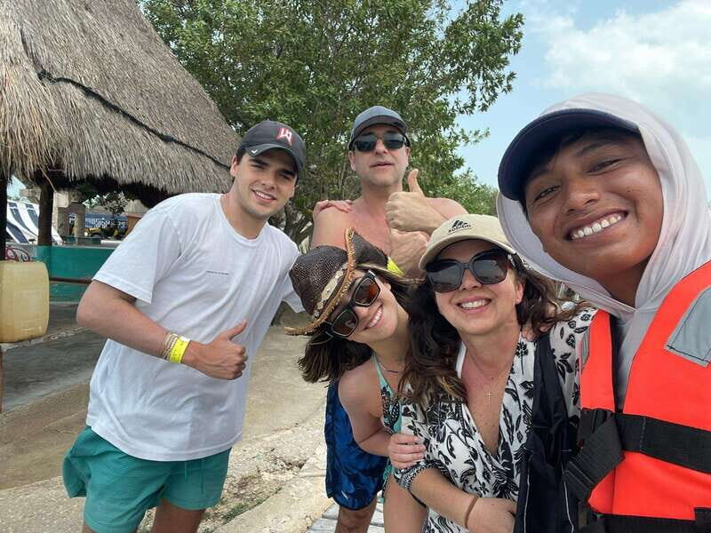 Holbox: Punta Mosquitos, Yalahau, & Pasión Island Boat Tour - Authentic Insights from Travelers