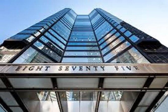 Holdouts: A NYC Architecture Walking Tour - What You’ll Get and What You Might Miss