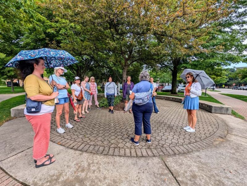 Holland, MI: Walking Tour with Hope College and Parks - In-Depth Look at the Tour Experience