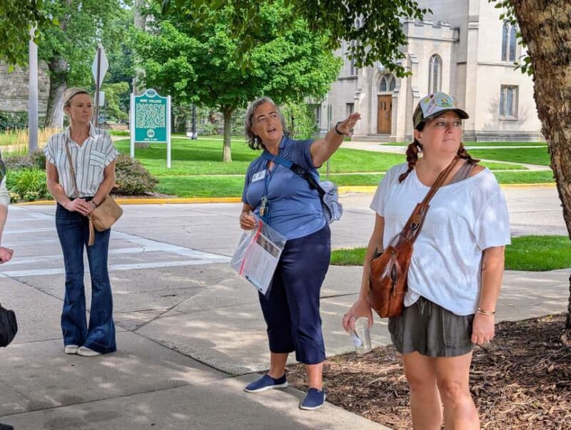 Holland, MI: Walking Tour with Hope College and Parks - Who Should Consider This Tour?