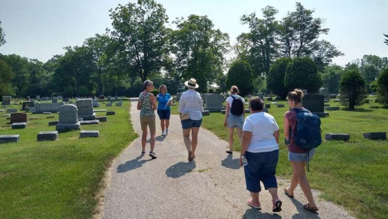 Holland: Pilgrim Home Cemetery Walking History Tour - What to Expect from the Holland Cemetery Tour