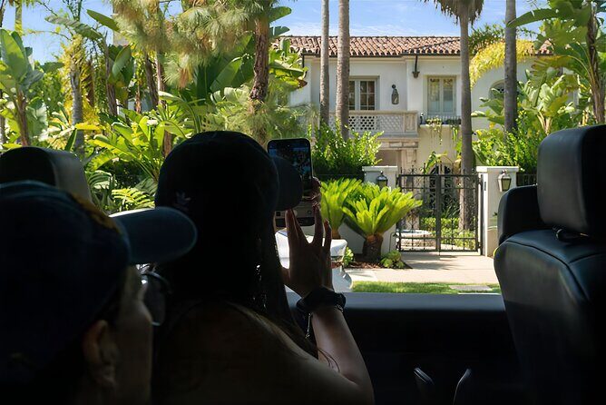 Hollywood, Beverly Hills, & Celebrity Home Tour from Santa Monica - An In-Depth Look at the Tour Itinerary