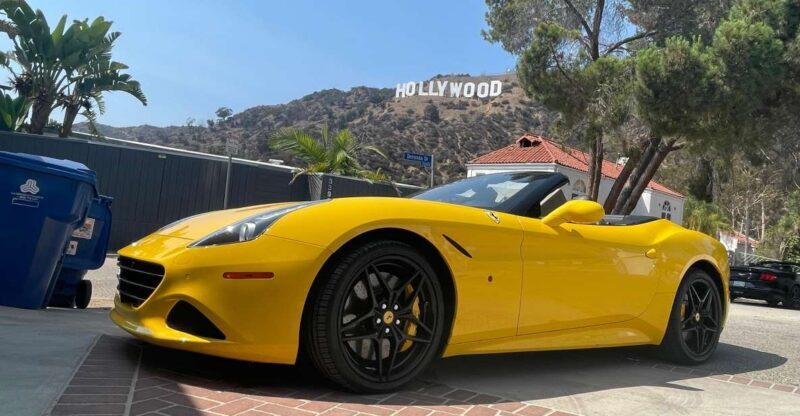 Hollywood Sign 50 Min Ferrari tour (drive or be driven) - FAQs