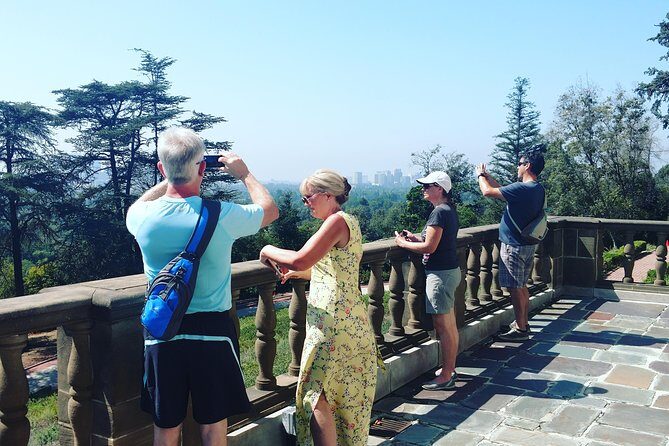 Hollywood to Beverly Hills Sightseeing Tour from Orange County - FAQ