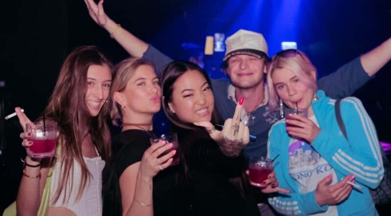 Hong Kong: 3-Hour Lan Kwai Fong Pub Crawl - What to Expect from the Lan Kwai Fong Pub Crawl