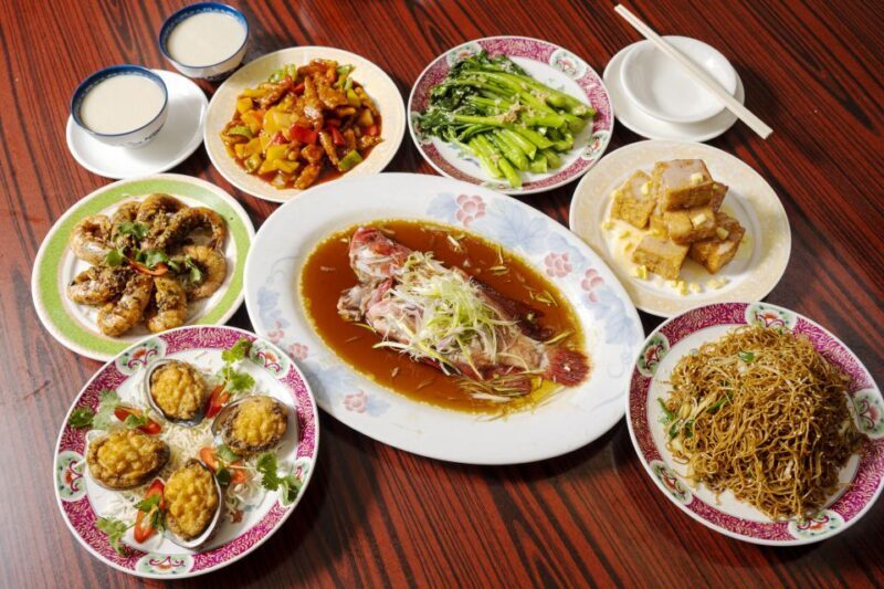 Hong Kong: Aberdeen Boat Tour and Visit Floating Museum - Dining Options and Cultural Tastings