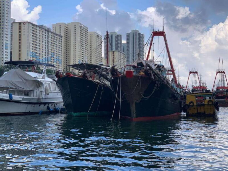 Hong Kong: Aberdeen Boat Tour and Visit Floating Museum - Authenticity and Value
