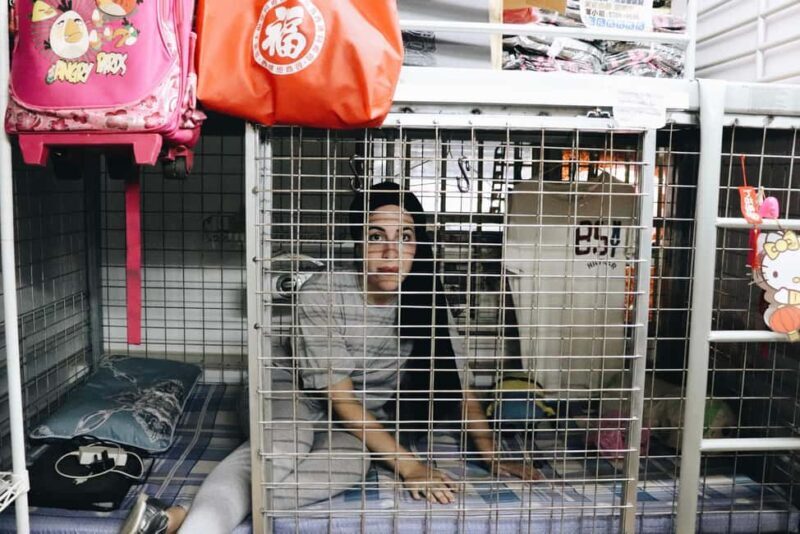 Hong Kong: Dark Side of Hong Kong Caged Homes Walking Tour - Detailed Tour Breakdown