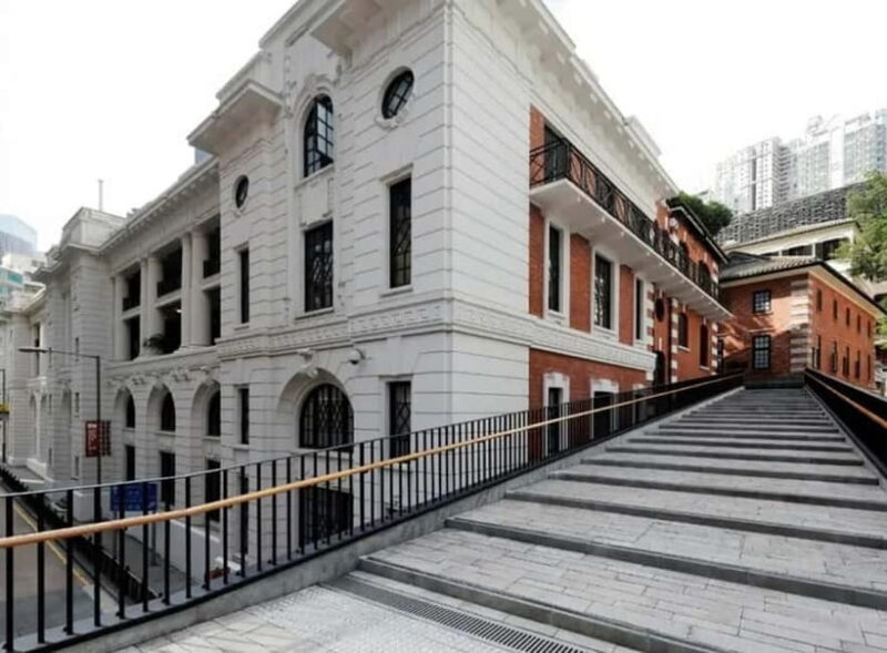 Hong Kong Day Tour: Priority Peak Tram, City Walk & Dim Sum - FAQ