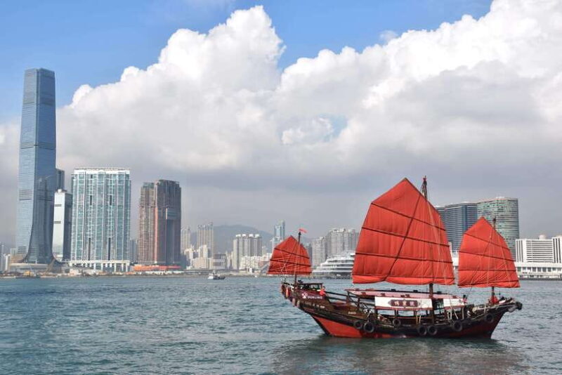 Hong Kong: Dukling, Antique Boat Tour in Victoria Harbour - A Closer Look at the Experience