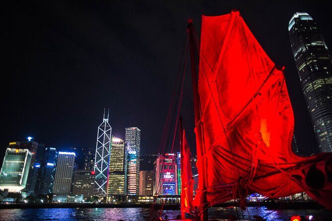 Hong Kong: Dukling , Antique Boat Tour in Victoria Harbour - A detailed look at the experience
