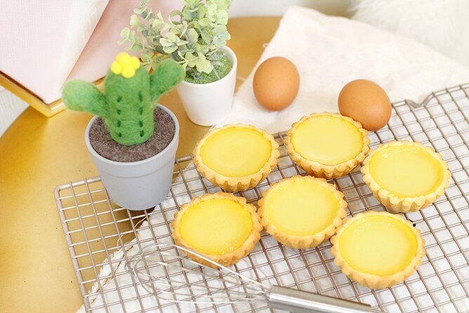 Hong Kong gourmet baking experience class: Hong Kong-style egg tart + custard mooncake - A Detailed Look at the Hong Kong Gourmet Baking Experience