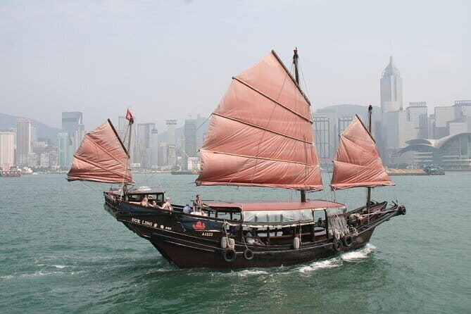 Hong Kong Half-Day Private Walking Tour with a Local Guide - A Closer Look at the Tour Itinerary
