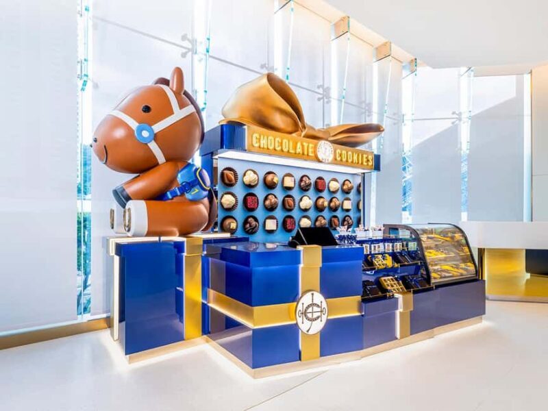 Hong Kong Jockey Club Racecourse Guided Tour with F&B - FAQ