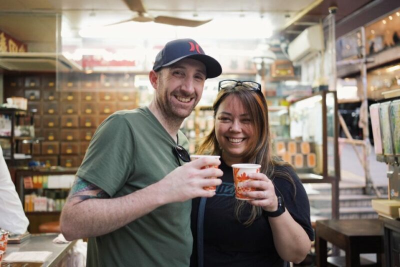 Hong Kong Street Food Tour with Locals - Dim Sum, Wonton - The Experience and Group Dynamics