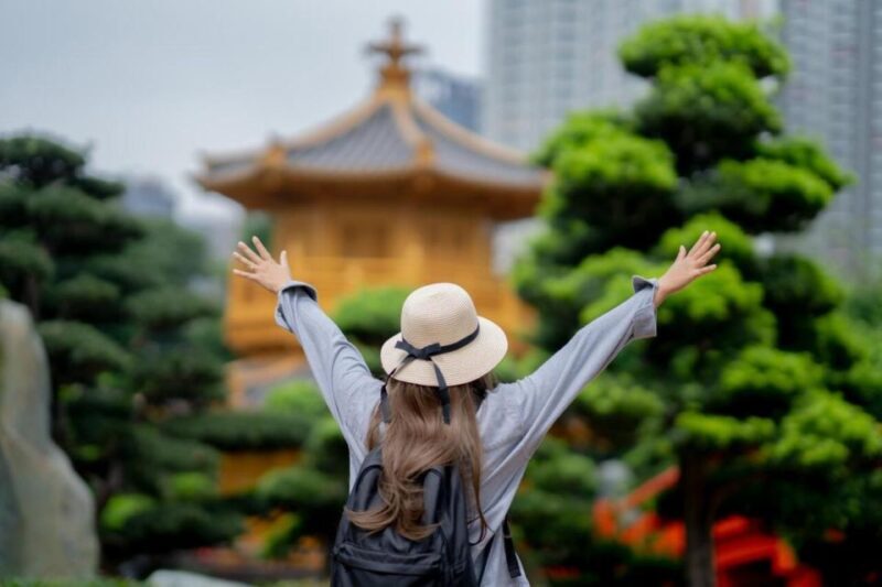 Hong Kong Unfolded: Streets, Skylines, & Secrets by Transit! - Key Points