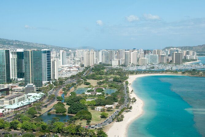 Honolulu : Custom Walking Tour With A Guide (Private tour) - A Deep Dive into the Honolulu Private Walking Tour