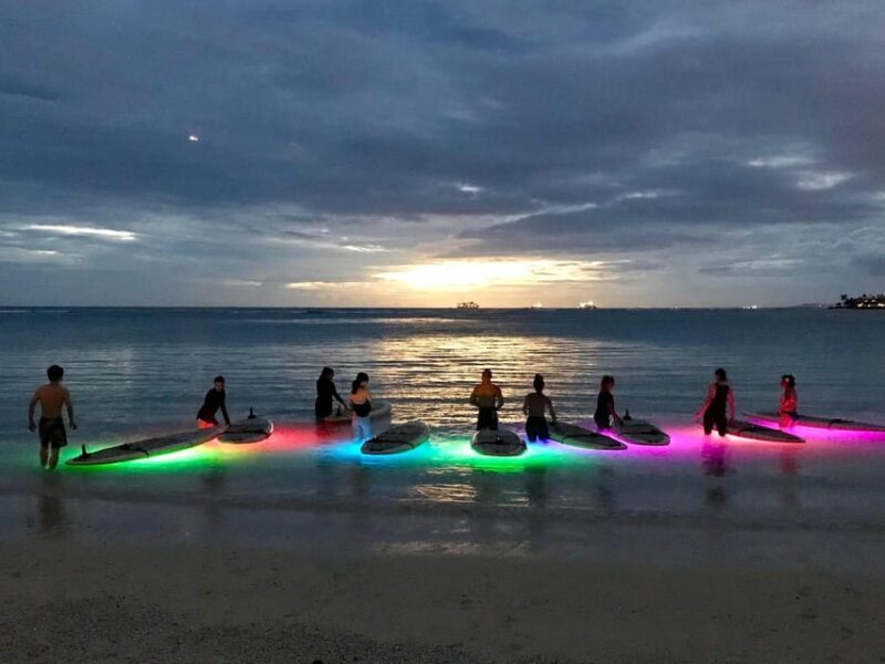 Honolulu: Night SUP Yoga Class - Who is this experience best for?