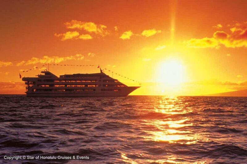 Honolulu: Sunset 5 Course Dinner Cruise with Entertainment - Setting the Scene: What You Can Expect