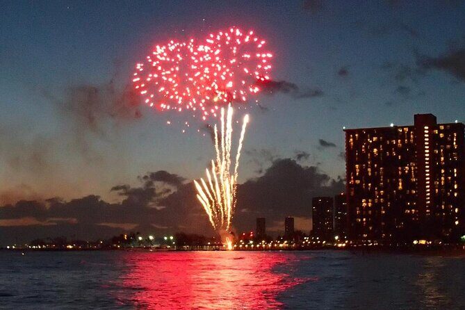Honolulu Sunset & Friday Fireworks Dinner Cruise - Honolulu Sunset & Friday Fireworks Dinner Cruise: A Practical Review