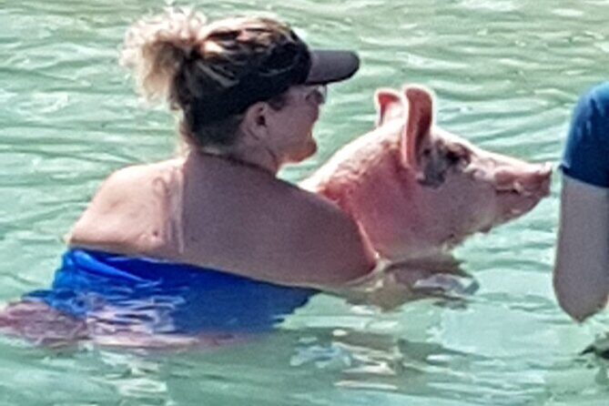 Honor Roll Private Bahamas Boat Charter - Stop 1: Rose Island — Snorkeling Over Coral Reef