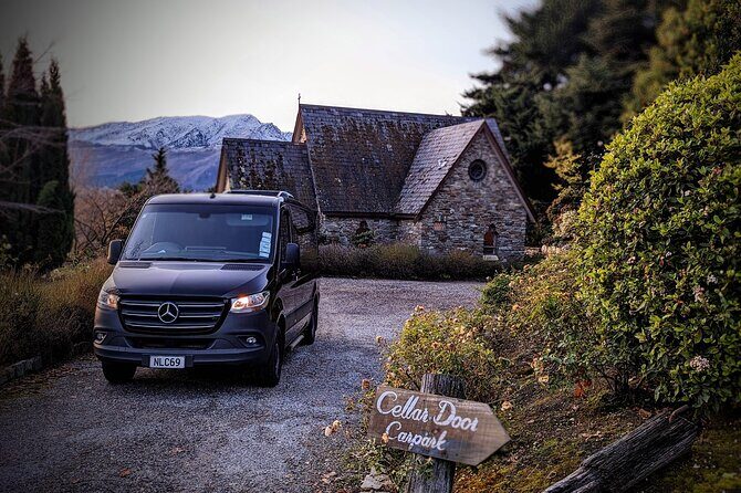 Hop on Hop off Wine Tour Queenstown Ultimate Luxury - Key Points
