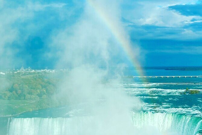 Hornblower Boat and Walking Tour of Niagara Falls - What the Reviews Say