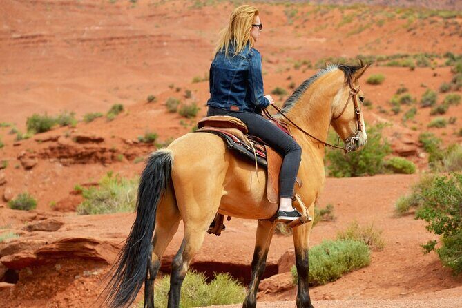 Horseback Riding Experience through Kodachrome with a Guide - The Experience in Detail
