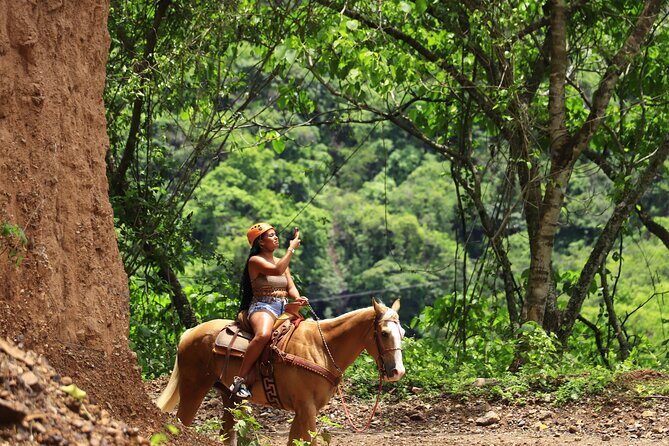 Horseback riding in the mountains of Puerto Vallarta - Key Points