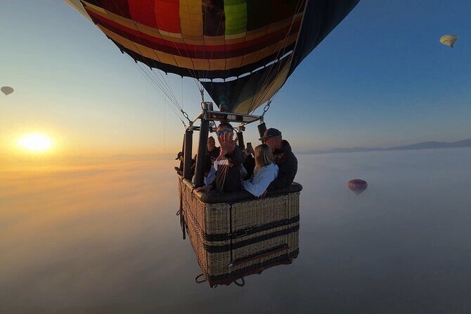 Hot air balloon flight in Teotihuacán + Breakfast in a Cave - An In-Depth Look at the Experience