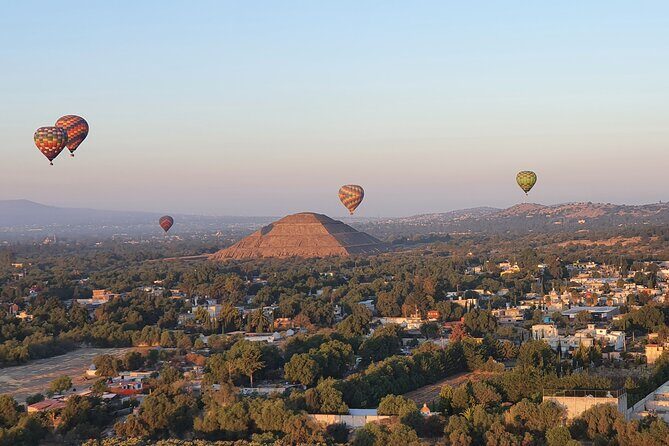 Hot air balloon from CDMX and Restaurant la Gruta (ORIGINAL) - Overview of the Experience