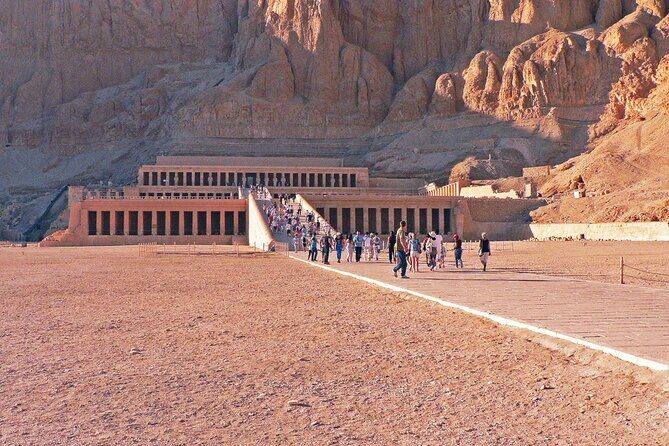 Hot Air Balloon & Full Day to East & West Bank Tour of Luxor - The Sum Up