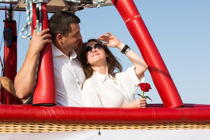 Hot Air Balloon Ride in Dubai - A Closer Look at the Hot Air Balloon Experience