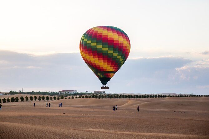 Hot Air Balloon Ride in Dubai - Why This Hot Air Balloon Ride Stands Out