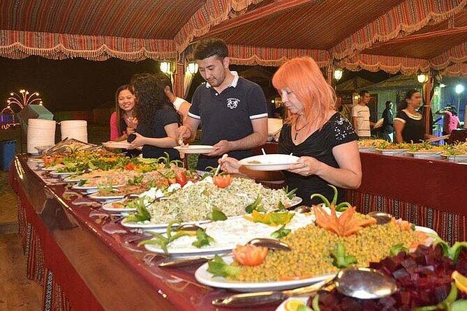 Hot Air Balloon Ride With Gourmet Breakfast & Falcon Show - Authenticity and Cultural Touches