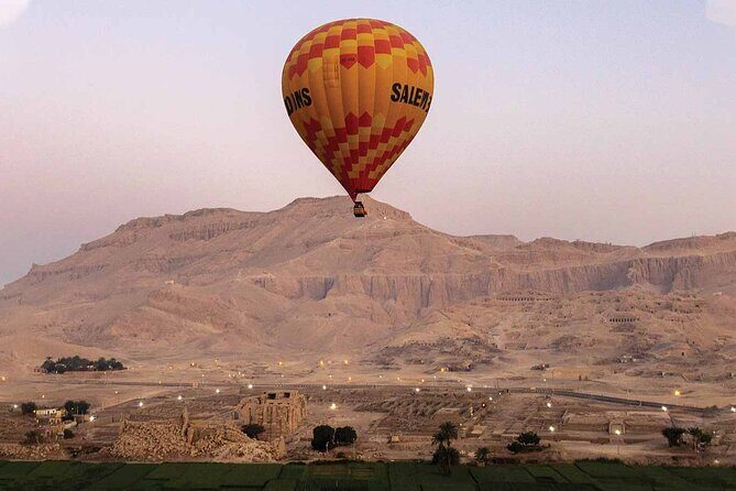 Hot Air Balloon, with Secrets of the West -Luxury Tour - FAQ