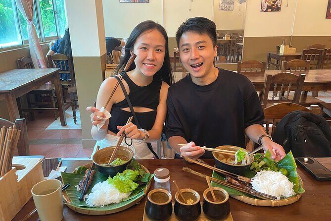 (HOT) Hanoi Guided Street Food and Train Street Tour with Local - FAQs