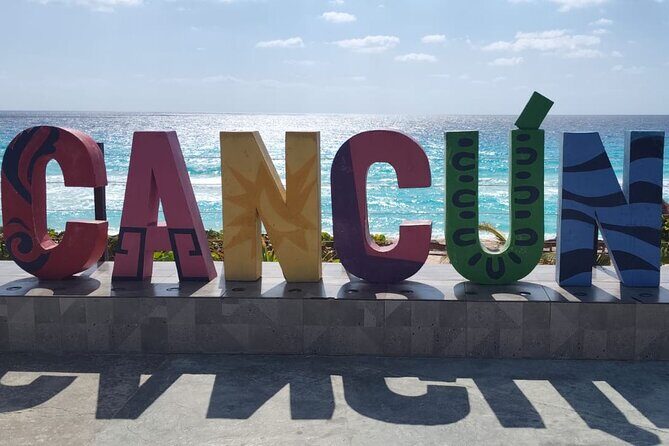 Hotel transportation Cancun to Cancun Airport 1-8 people - Key Points