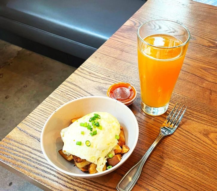 Houston Downtown: Secret Food Tours - Learning from Your Guide