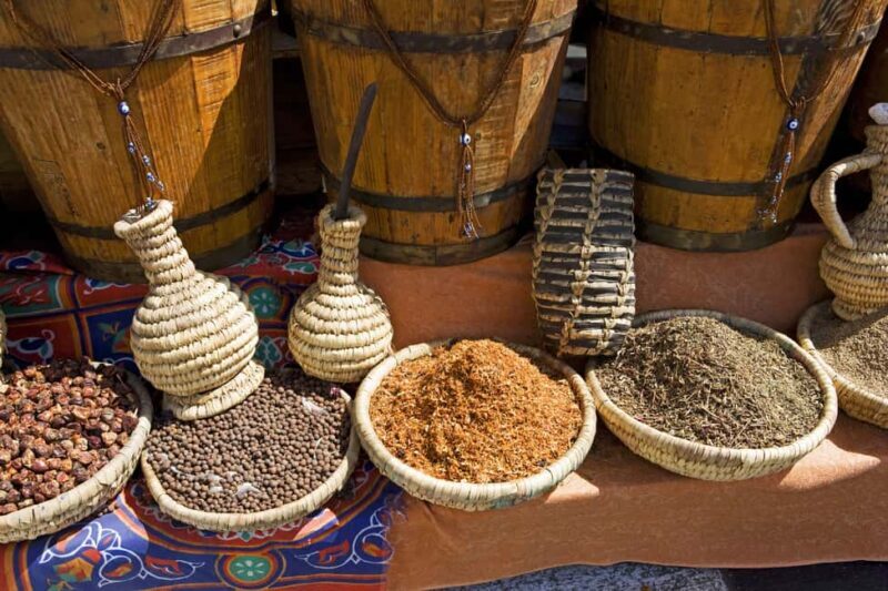 HRG:Private City Tour with Seafood at Barbouni Restaurant - Marketplaces and Souks: Shopping Local