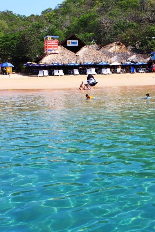 Huatulco: Bays of Huatulco boat tour - Key Points